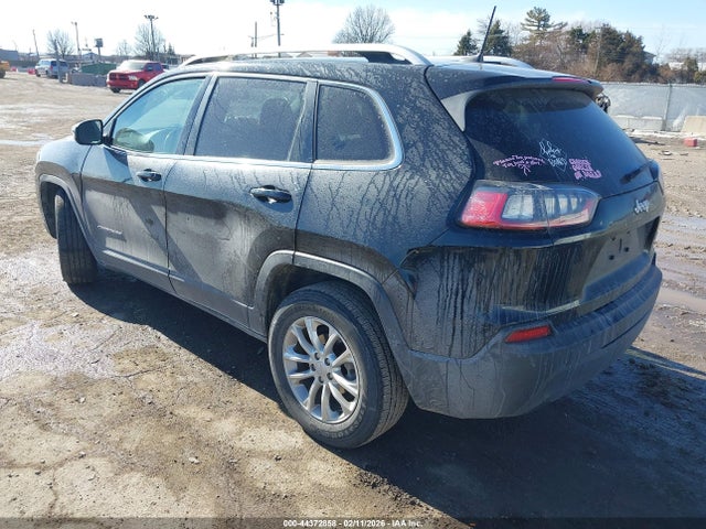 44372858 :رقم المزاد ، 1C4PJLCB4KD221512 vin ، 2019 Jeep Cherokee Latitude Fwd مزاد بيع