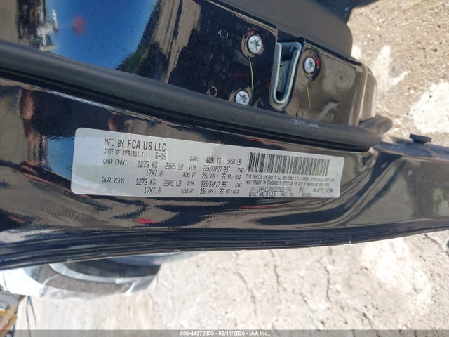 44372858 :رقم المزاد ، 1C4PJLCB4KD221512 vin ، 2019 Jeep Cherokee Latitude Fwd مزاد بيع