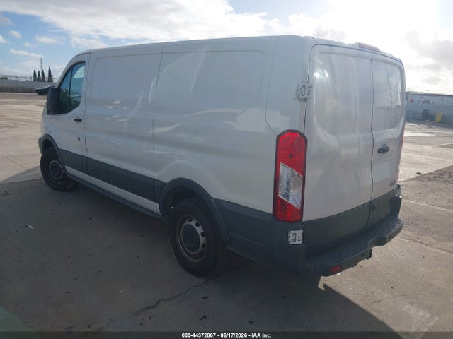 Ford Transit-150 2018 1FTYE1YM2JKA42385 Image 3