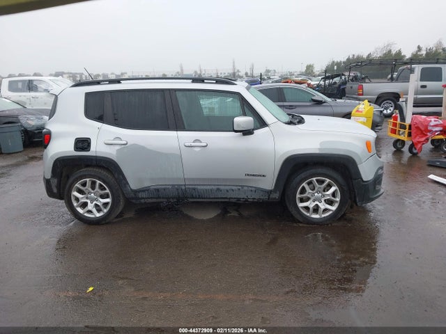 ZACCJABT7GPD85889 Jeep Renegade Latitude