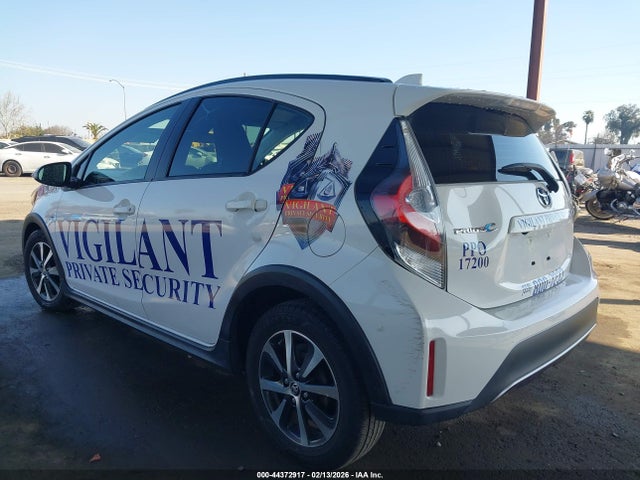 JTDKDTB38J1615686 Toyota Prius C Two