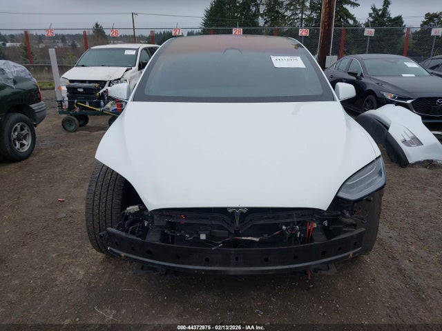 Tesla Model X 100d/75d/p100d 2018 5YJXCBE20JF100033 Image 13