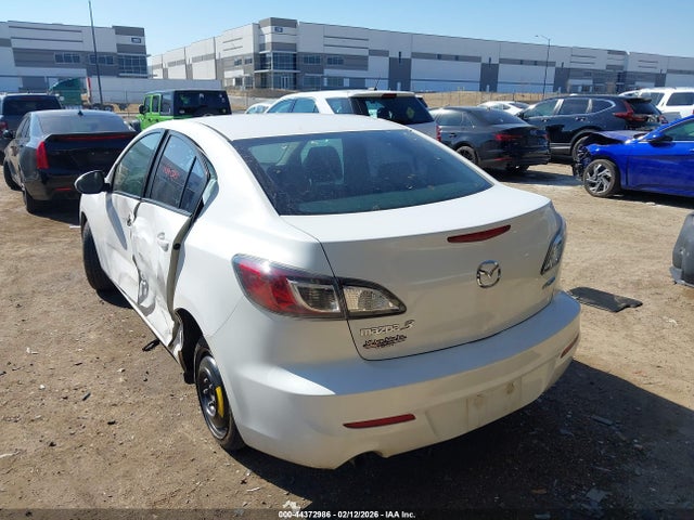 Продаж на аукціоні авто 2013 Mazda Mazda3 I Sport, vin: JM1BL1U7XD1752415, номер лоту: 44372986