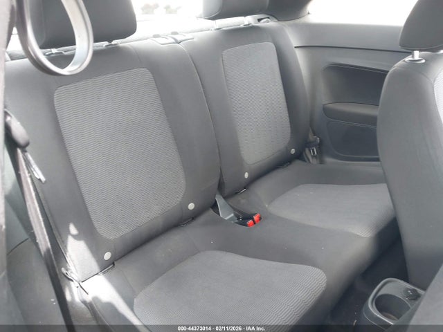 Продаж на аукціоні авто 2016 Volkswagen Beetle 1.8t S, vin: 3VWF17AT5GM618038, номер лоту: 44373014
