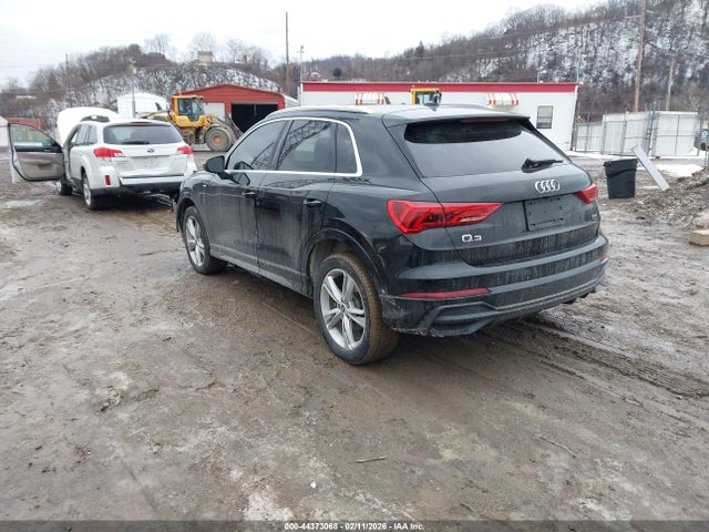 2022 AUDI Q3 WA1EECF3XN1064486 Photo 2