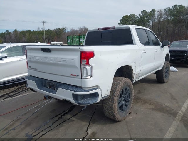2024 CHEVROLET SILVERADO 1500 1GCUDEED8RZ101990 Photo 3
