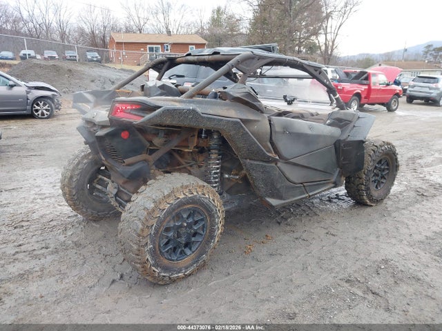 3JBVGAW23HK000792 Can-Am Maverick X3 Turbo R
