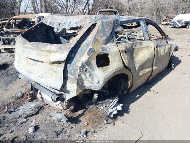 2019 CADILLAC XT4 1GYFZDR45KF221827 Photo 3