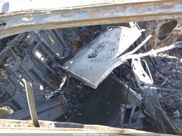 2019 CADILLAC XT4 1GYFZDR45KF221827 Photo 7