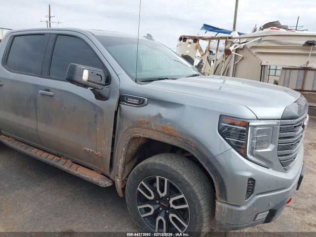 3GTUUEE83SG304035 GMC Sierra 1500 4wd Short Box At4