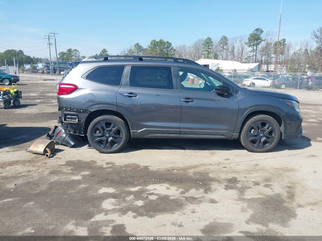 4S4WMAKD9R3419797 Subaru Ascent Onyx Edition Limited 7-passenger