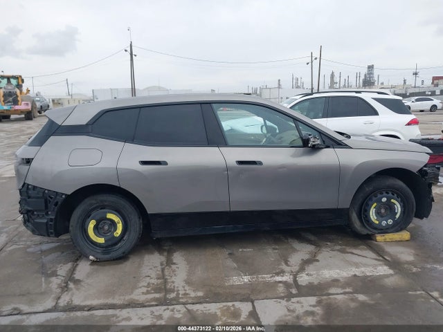 Продаж на аукціоні авто 2024 Bmw Ix Xdrive50, vin: WB523CF03RCR15800, номер лоту: 44373122
