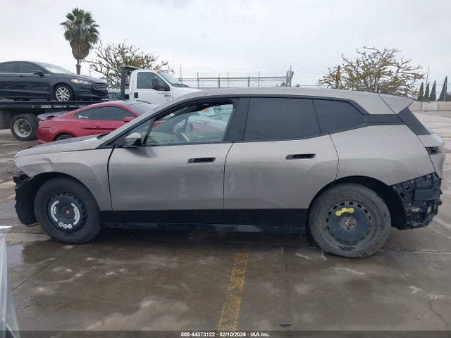 Продаж на аукціоні авто 2024 Bmw Ix Xdrive50, vin: WB523CF03RCR15800, номер лоту: 44373122