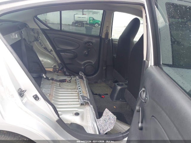 Nissan Versa 1.6 S 2014 3N1CN7AP2EL827451 Image 8