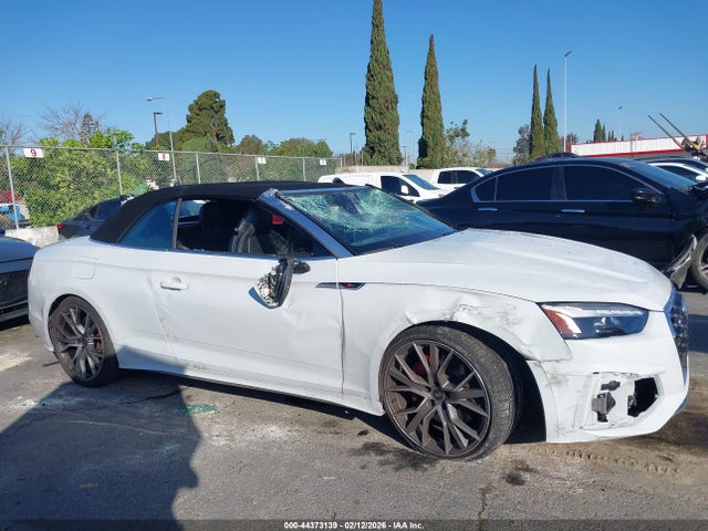 Продаж на аукціоні авто 2023 Audi S5 Cabriolet Premium Plus, vin: WAUW4GF54PN005884, номер лоту: 44373139
