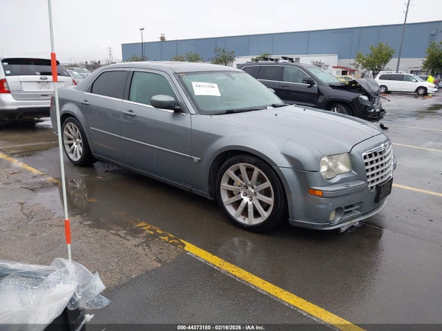2006 Chrysler 300c Srt8 მანქანა იყიდება აუქციონზე, vin: 2C3LA73W56H149418, აუქციონის ნომერი: 44373180