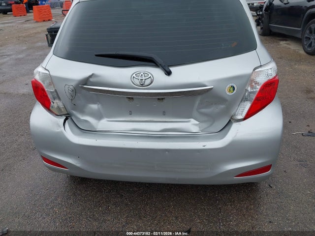 44373182 :رقم المزاد ، JTDKTUD30ED579485 vin ، 2014 Toyota Yaris Le (tmc/cbu Plant) مزاد بيع