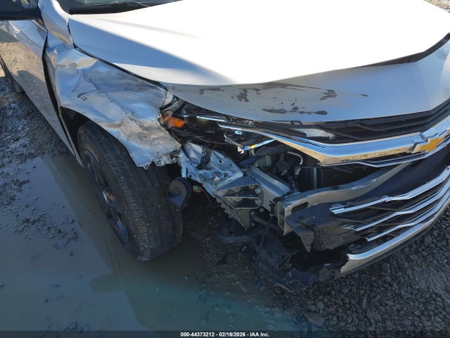 2021 CHEVROLET MALIBU 1G1ZC5ST2MF010186 Photo 5