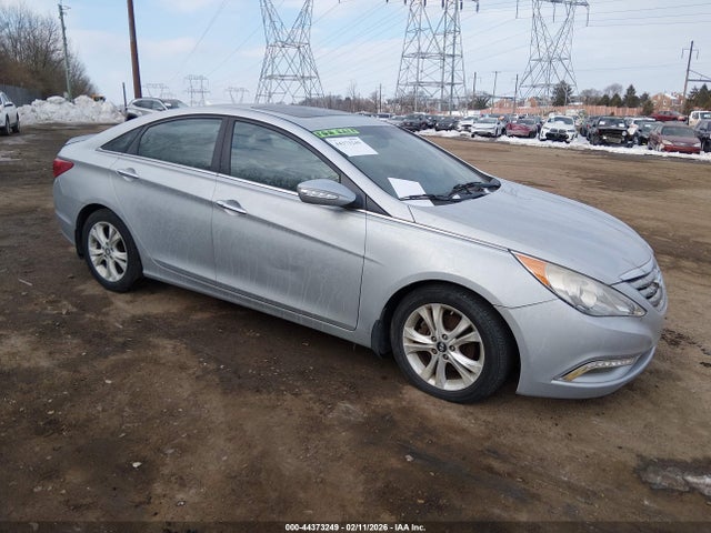 2011 HYUNDAI SONATA 5NPEC4AC1BH056063