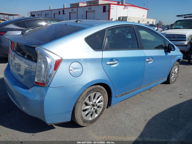 2012 TOYOTA PRIUS PLUG-IN JTDKN3DPXC3007544 Photo 3