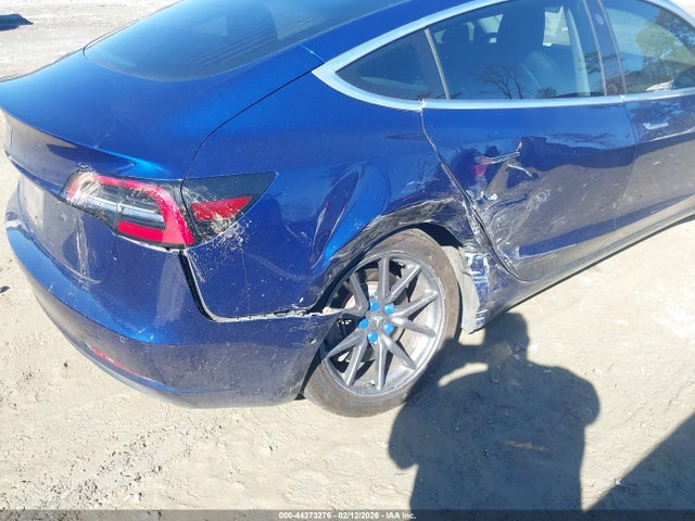 Продаж на аукціоні авто 2018 Tesla Model 3 Long Range/performance, vin: 5YJ3E1EB5JF094510, номер лоту: 44373276