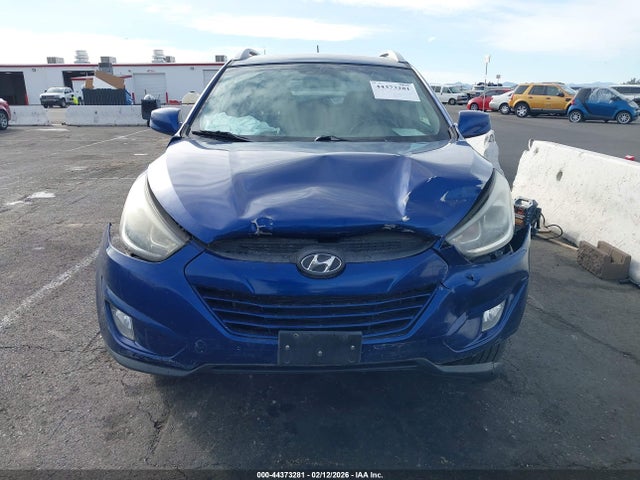 KM8JUCAG0EU875466 Hyundai TUCSON SE