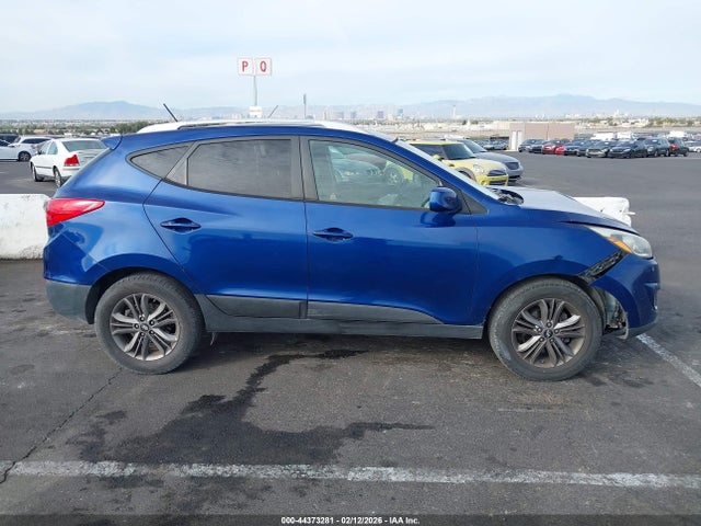 KM8JUCAG0EU875466 Hyundai TUCSON SE