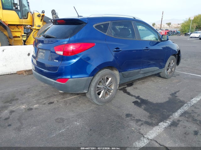 KM8JUCAG0EU875466 Hyundai TUCSON SE