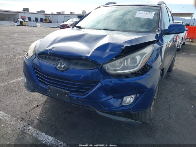 KM8JUCAG0EU875466 Hyundai TUCSON SE