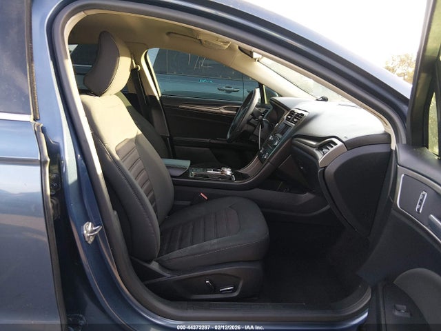 3FA6P0H74JR182591 Ford FUSION SE