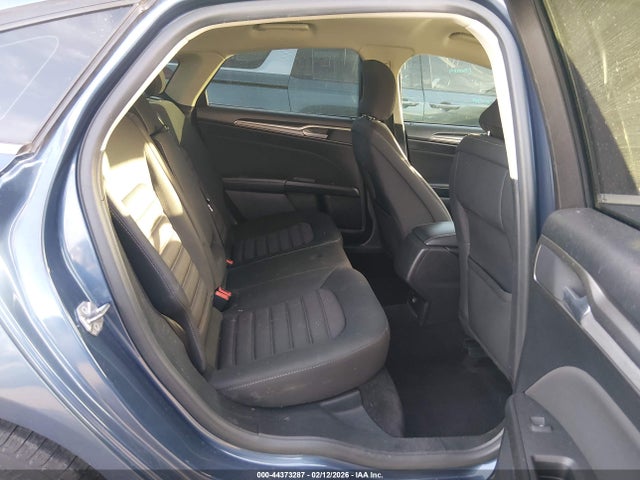 3FA6P0H74JR182591 Ford FUSION SE