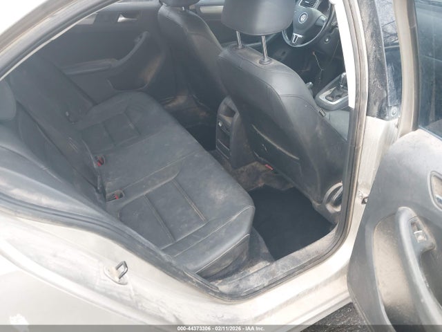Продажа на аукционе авто 2013 Volkswagen Jetta 2.0l Tdi, vin: 3VWLL7AJ2DM205355, номер лота: 44373306