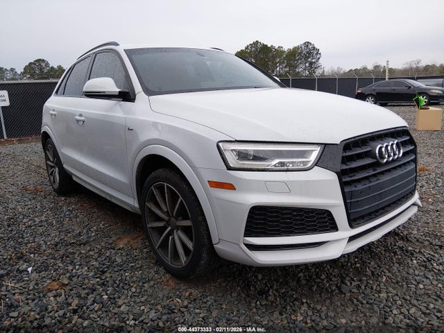 2018 AUDI Q3 WA1HCCFS5JR008462 Photo 0