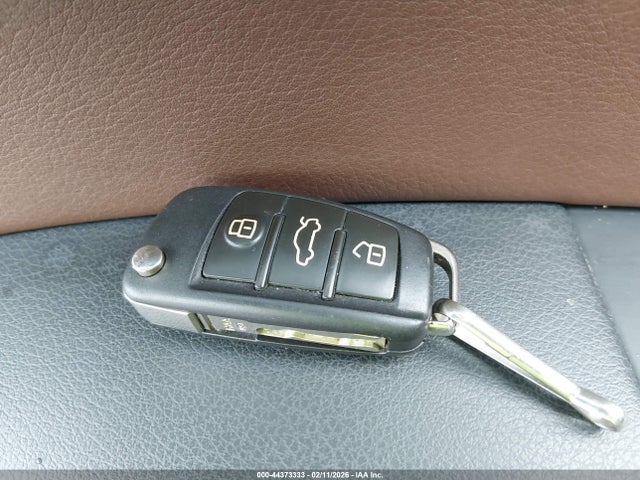 2018 AUDI Q3 WA1HCCFS5JR008462 Photo 10