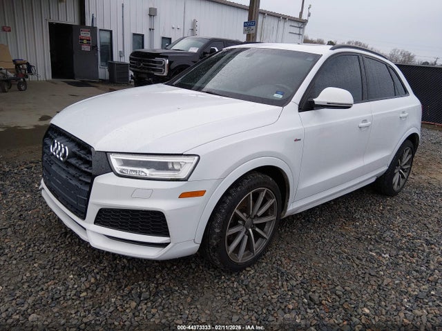 2018 AUDI Q3 WA1HCCFS5JR008462 Photo 1
