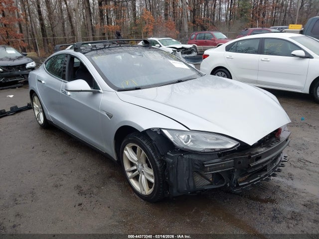 2015 TESLA MODEL S 5YJSA1H29FFP78468 Photo 0