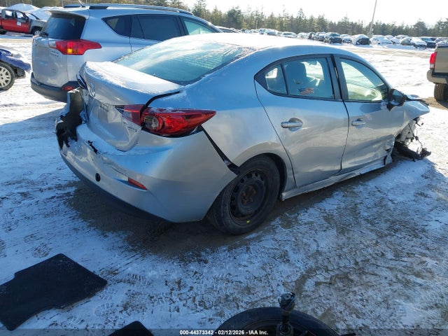 3MZBN1U7XJM234522 Mazda Mazda3 Sport