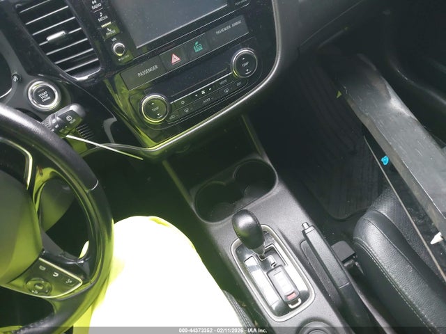 2016 MITSUBISHI OUTLANDER JA4AD3A35GZ016231 Photo 10