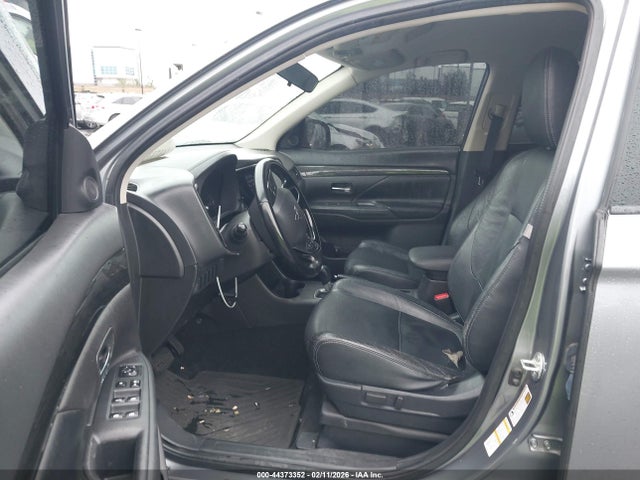 2016 MITSUBISHI OUTLANDER JA4AD3A35GZ016231 Photo 4