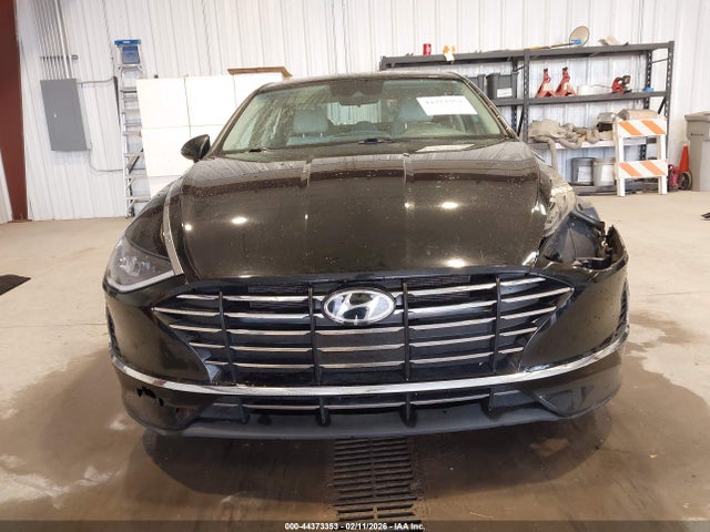 KMHL24JA8PA261320 Hyundai SONATA SE