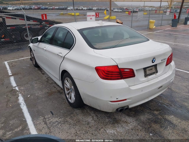 BMW 528I 2016 WBA5A5C56GG348729 Image 3