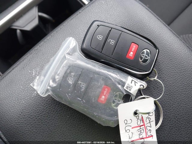 44373361 :رقم المزاد ، JTEVA5BR4S5036318 vin ، 2025 Toyota 4runner Sr5 مزاد بيع