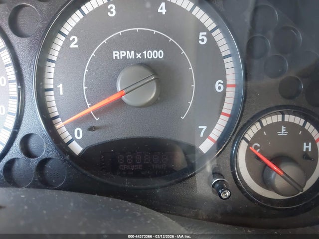 2005 Jeep Liberty Renegade მანქანა იყიდება აუქციონზე, vin: 1J4GL38K55W526524, აუქციონის ნომერი: 44373366