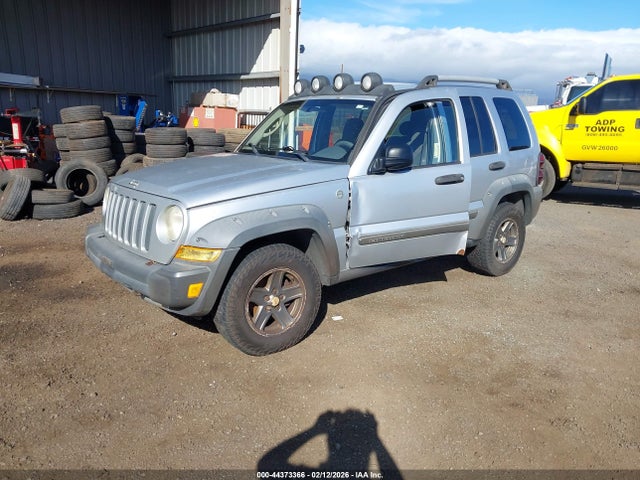 2005 Jeep Liberty Renegade მანქანა იყიდება აუქციონზე, vin: 1J4GL38K55W526524, აუქციონის ნომერი: 44373366