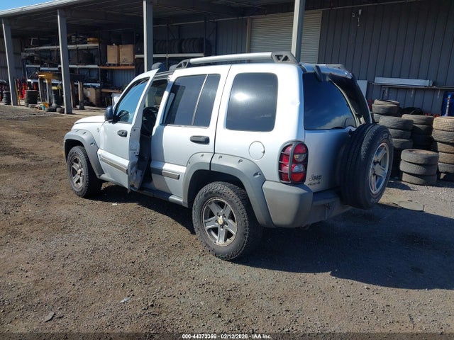 2005 Jeep Liberty Renegade მანქანა იყიდება აუქციონზე, vin: 1J4GL38K55W526524, აუქციონის ნომერი: 44373366
