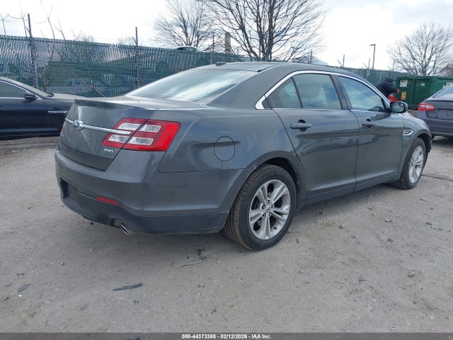 Ford TAURUS SEL 2016 1FAHP2E83GG130905 Image 4