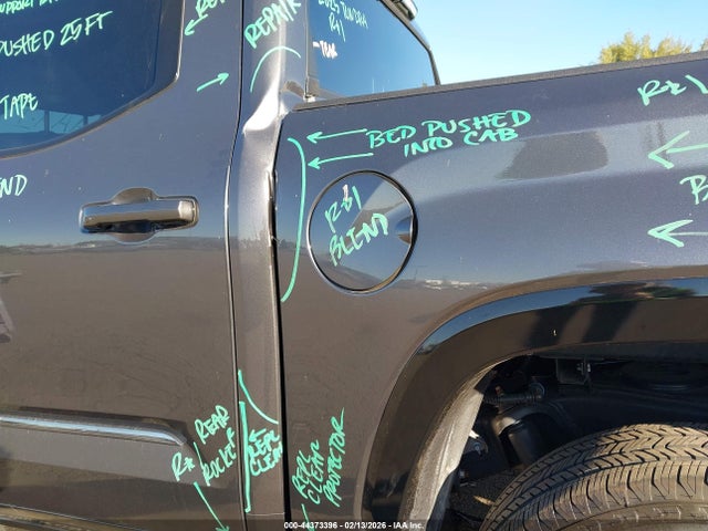 Toyota Tundra Platinum 2025 5TFNA5DB6SX323846 Image 18