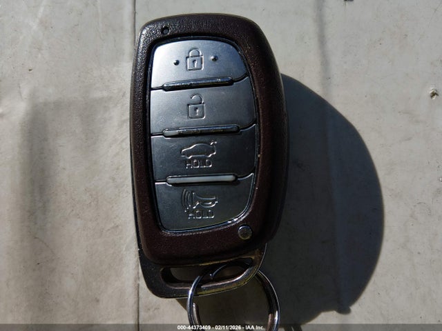 KMHD84LF2KU823909 Hyundai Elantra Value Edition
