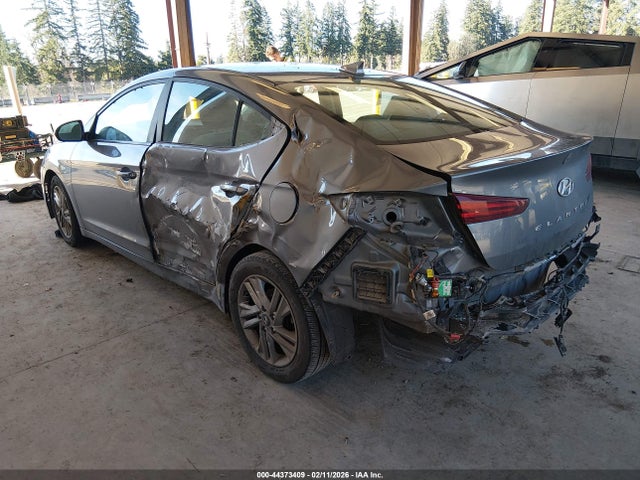 KMHD84LF2KU823909 Hyundai Elantra Value Edition