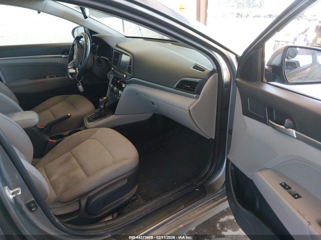 KMHD84LF2KU823909 Hyundai Elantra Value Edition